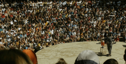 FIT BH - Foto: Kika Antunes palhaço se apresenta para uma platéia lotada em um fit BH