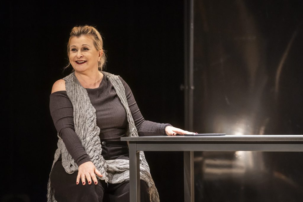  Espetáculo: “Nebulosa de Baco”