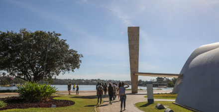 Caminhada na Igrejinha da Pampulha