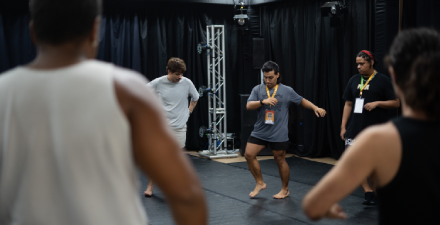 Foto: Zuca Alvino Oficina Dança com Libras e Vibração