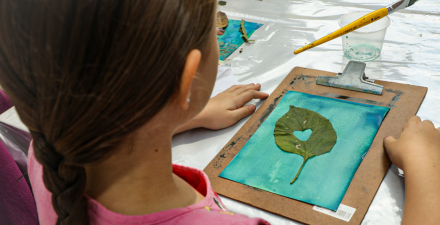 Brincadeiras no Jardim - Programação Especial da Semana das Crianças