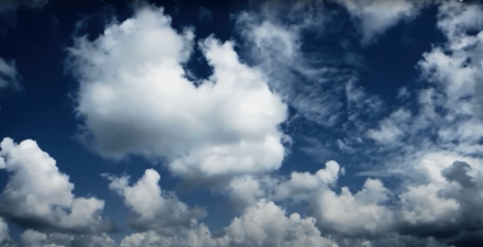 imagem do céu com muitas nuvens