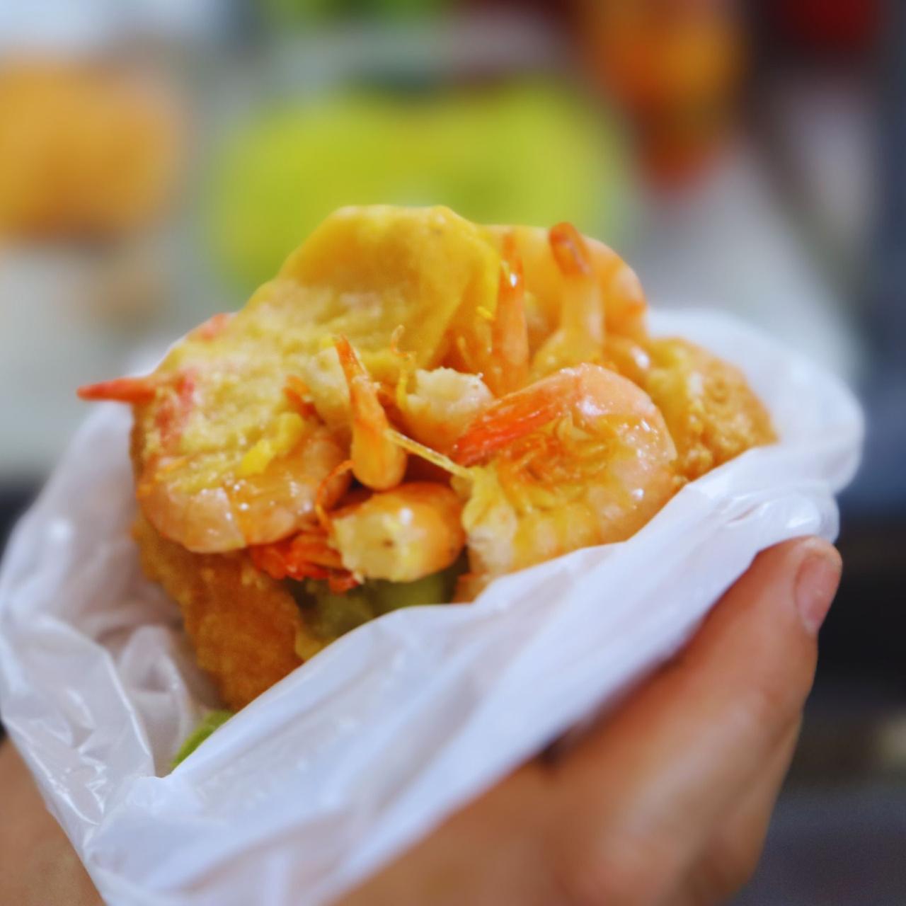 Poster Festival do Camarão com MPB e Jazz - Fotografia de Acarajé