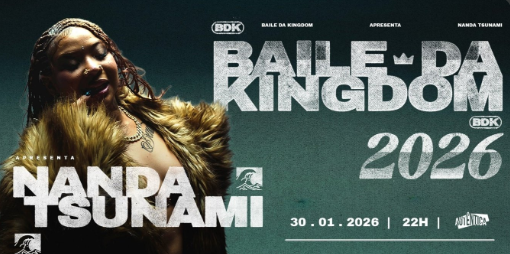 Imagem de fundo verde, com uma mulher do lado esquerdo com o nome em baixo, e do lado o local e a data do evento 