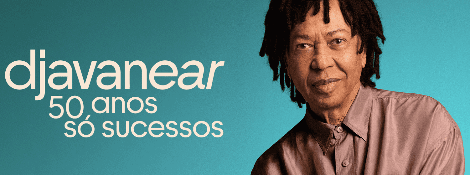 Imagem de fundo verde, com um homem ao lado direito e ao lado esquerdo o nome do show.