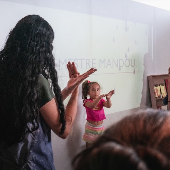 27.01 Oficina “Libras para Crianças”