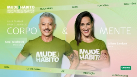 Flyer de divulgação do evento emfundo verde e rosa e casal com camisetas verdes com inscrição Mude1Hábito em branco
