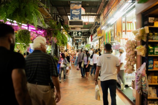 TARDE: Mercado Central