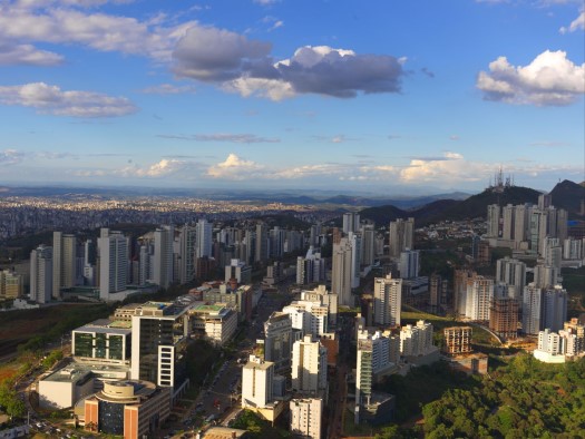 MANHÃ: Savassi & Trilha na Serra do Curral