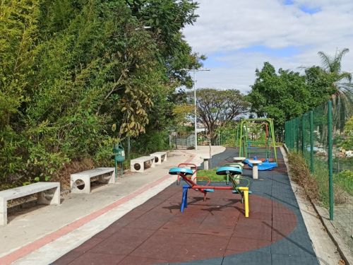 Parque do Bairro Diamante (Colina)