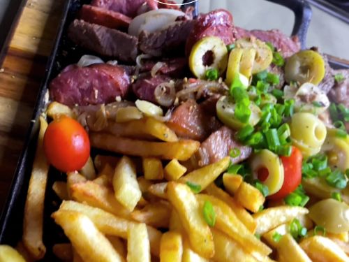 Golden Grill Restaurante