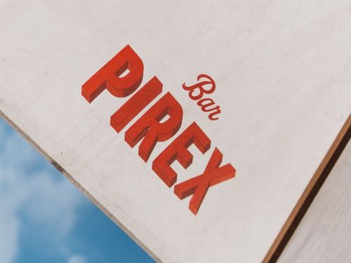 Bar Pirex