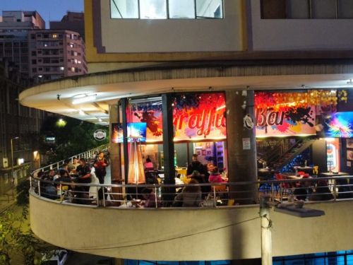 Graffica Bar