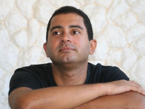 Sempre um Papo recebe Henrique Rodrigues