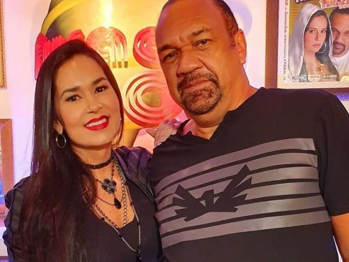 Live 2: Furacão 2000