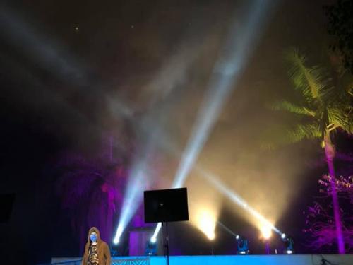 Live: Whindersson Nunes