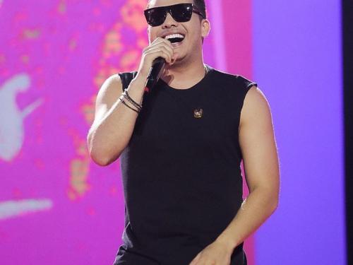 Live: Wesley Safadão & Bruno e Marrone