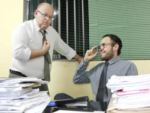 Espetáculo: "Como vencer a burocracia sem ter um infarto" - Cine Theatro Brasil Vallourec