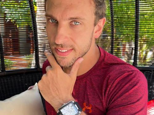 Stand Up: "Perturbador" com Léo Lins