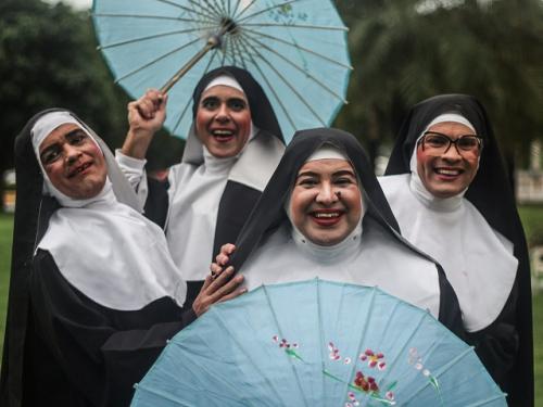 Divulgação Santinhas Do Pau Oco Pocket Show