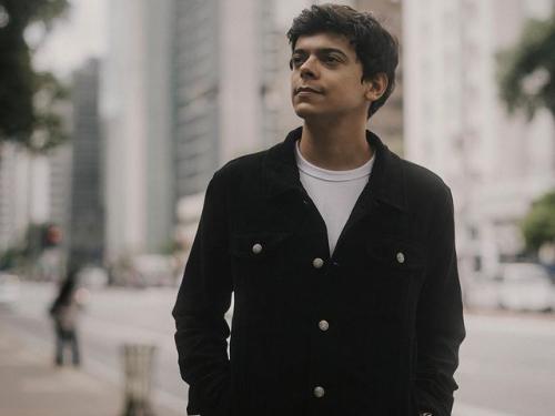 Show: “Esse Momento” Tuca Oliveira