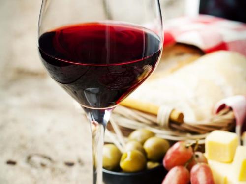 WINE: Festival de vinhos, comida e boa música