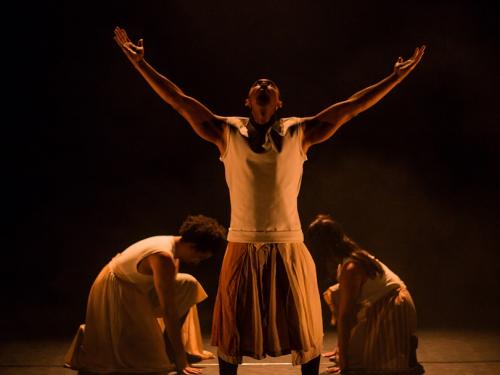 Foto de divulgação do espetáculo de Dança Peccatum 