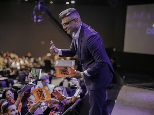 Palestra: Tiago Brunet "Sabedoria para a vida" 