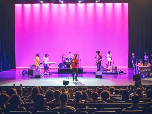 Divulgação Slam Interescolar BH 2022: Literatura e Leitura Competição de poesia falada