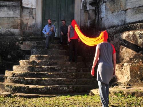 Espetáculo: “Tecituras” - Quik Cia. de Dança