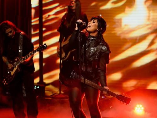 Show: Demi Lovato