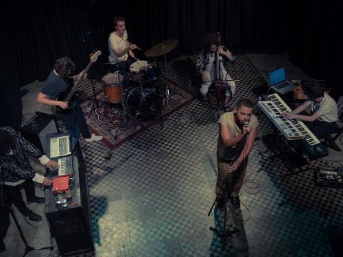 Divulgação do Espetáculo "Subterrâneo"