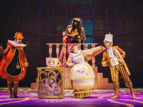 Divulgação Espetáculo Infantil - A Bela e a Fera