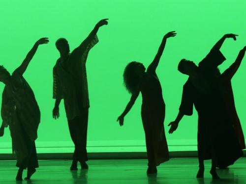 Lalangue: carta á mãe | Cia. de Dança Palácio das Artes