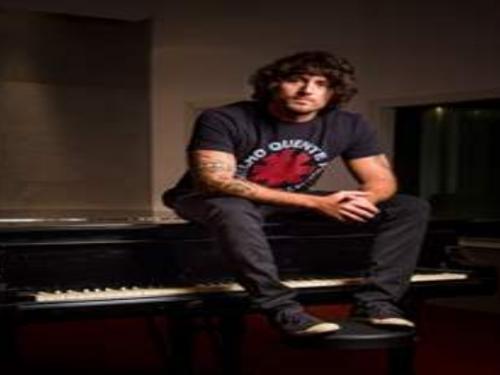 Espetáculo: Piano Rock - MTC Cultura