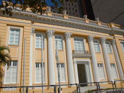 Projeto Palco Livre - Mariana Bruekers e Alvarito Terroba – Plantita: o som da América-Latina | Conservatório UFMG