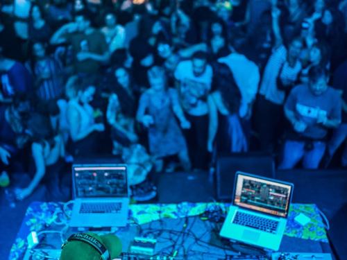 XIX MACLIFE BH: "Baile da MAC" | Odeon HUB