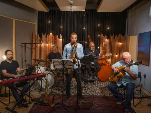 Show online: “Meu bolero” de Celso Moreira 