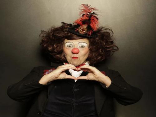 Espetáculo: “Vitrolinha 3000” - Diversão em Cena ArcelorMittal