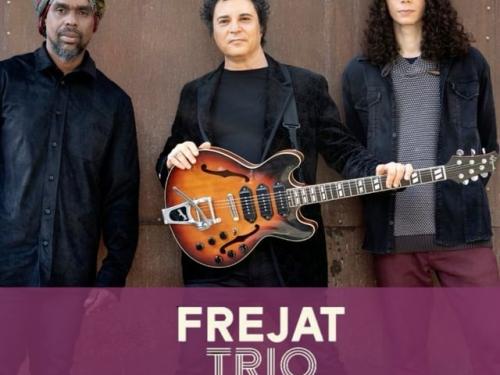 Show: Frejat Trio "ELETROACÚSTICO"