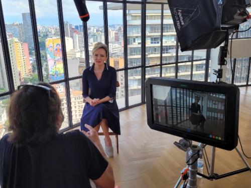 Entrevista com a professora Isabelle Anchieta