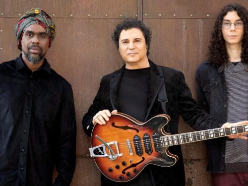 Show: Frejat Trio "ELETROACÚSTICO"