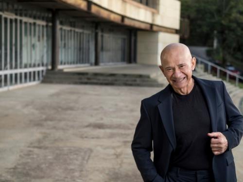 Vagnér Santo lança o CD “Beijo na boca, não!” | Teatro de Bolso SESIMINAS