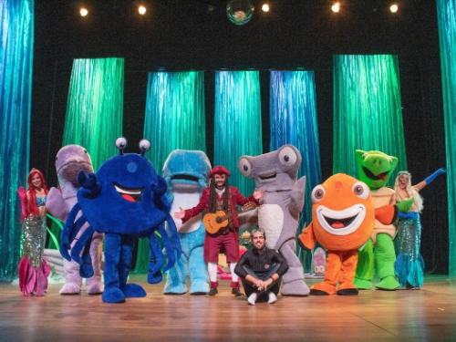 Show: O Tubarão Martelo e os Habitantes do Fundo do Mar