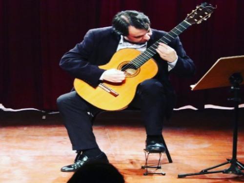  Recital de Violão: "Novas músicas Brasileiras para violão" com Celso Faria