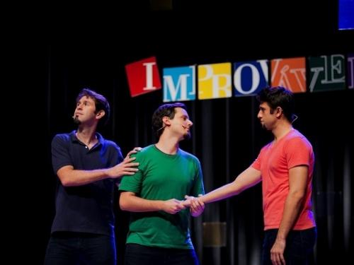 Stand up Comedy: Cia Barbixas apresenta “Improvável” | Cine Theatro Brasil Vallourec