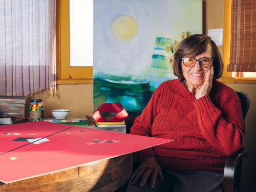 Exposição: "Centenária" de Maria Helena Andrés