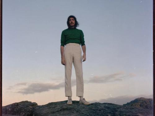 Tim Bernardes – Mil Coisas Invisíveis| Cine Theatro Brasil Vallourec