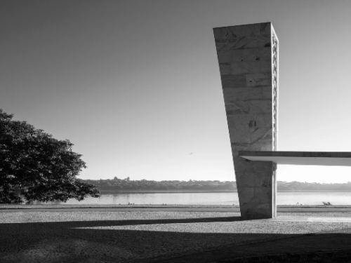 Exposição: “Niemeyer” - Palácio das Mangabeiras