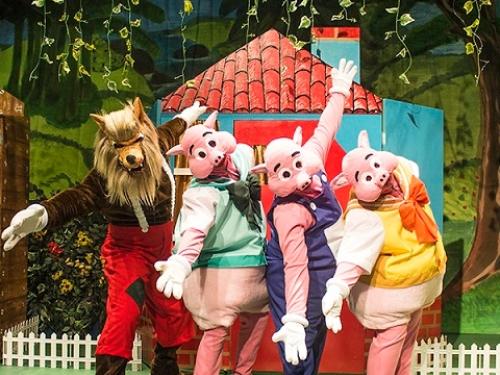 Espetáculo Infantil - Os 3 Porquinhos (O Clássico) | Cine Theatro Brasil Vallourec